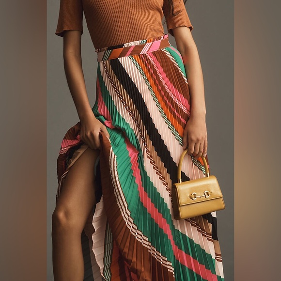 ANTHROPOLOGIE Maeve The Isobel Silky Pleated Skirt Bright Striped Size 6 NWT - Picture 4 of 12